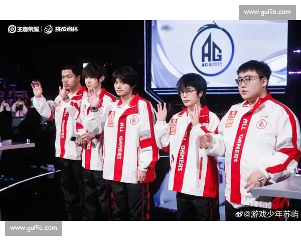 电竞巅峰对决精彩瞬间回顾：那些让人热血沸腾的经典时刻