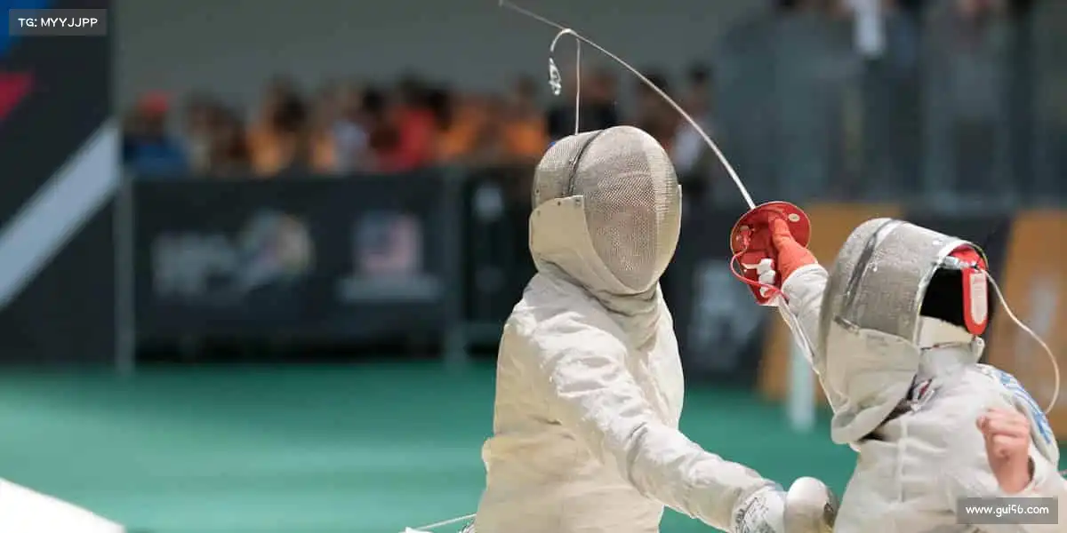 <strong>必一运动</strong>🎾挥动球拍，追逐热爱！生活就像一场比赛，全力以赴才够痛快～